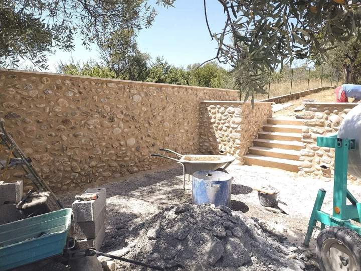 Travaux d'enrochement, Alpes-de-Haute-Provence
